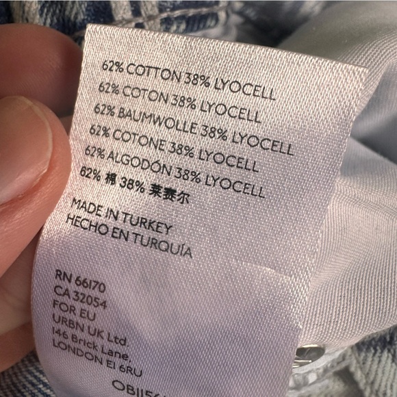 Free People We The Free Downtown High-Rise Striped Denim Cut-Off Shorts Size 27 - Picture 12 of 12